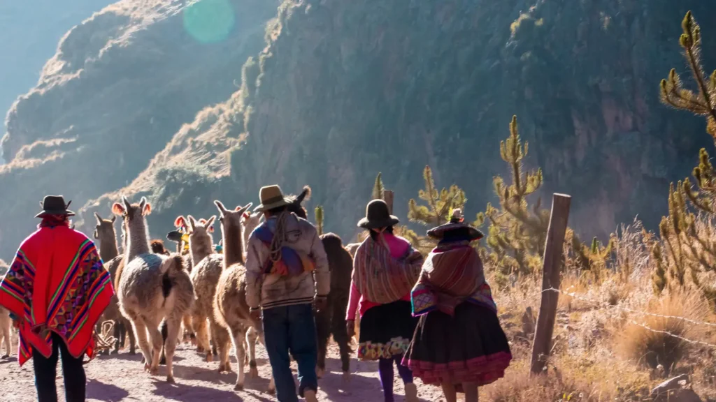 Detailed map showing where Rainbow Mountain is located within the Cusco region of Peru